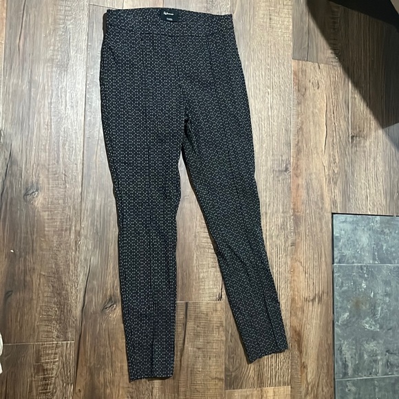 Reitmans iconic stretch sz 4 - Picture 1 of 4